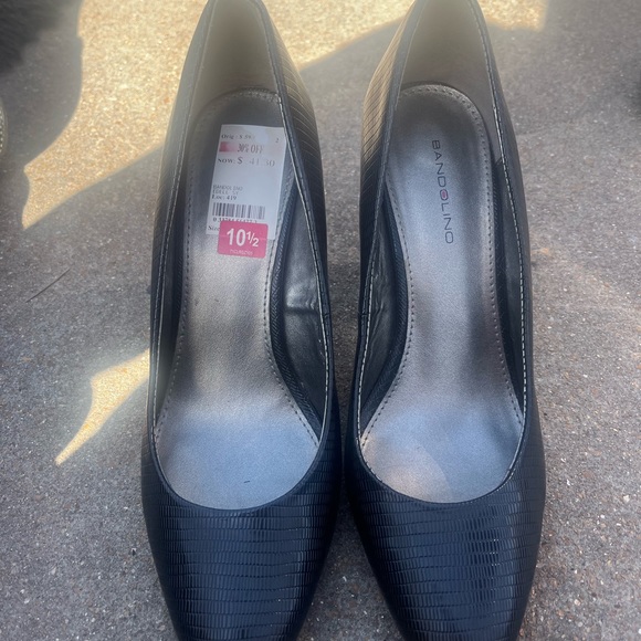 Bandolino womens hills size 10 1/2 - Picture 1 of 3